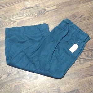 Time and Tru wide leg crop pants in dark green size XXXL